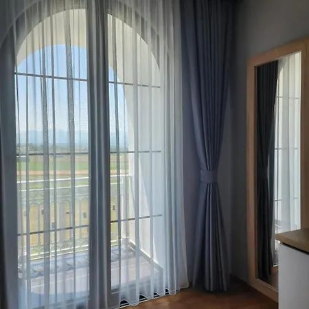 Imperador Palace Restorant Hotel