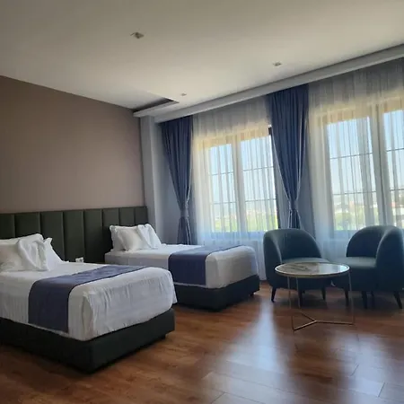 Hotel Imperador Palace Restorant 5*