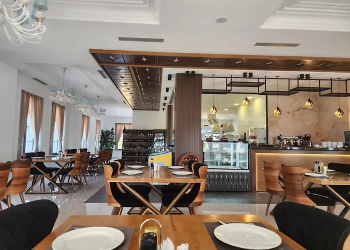 Imperador Palace Restorant Hotel 5*